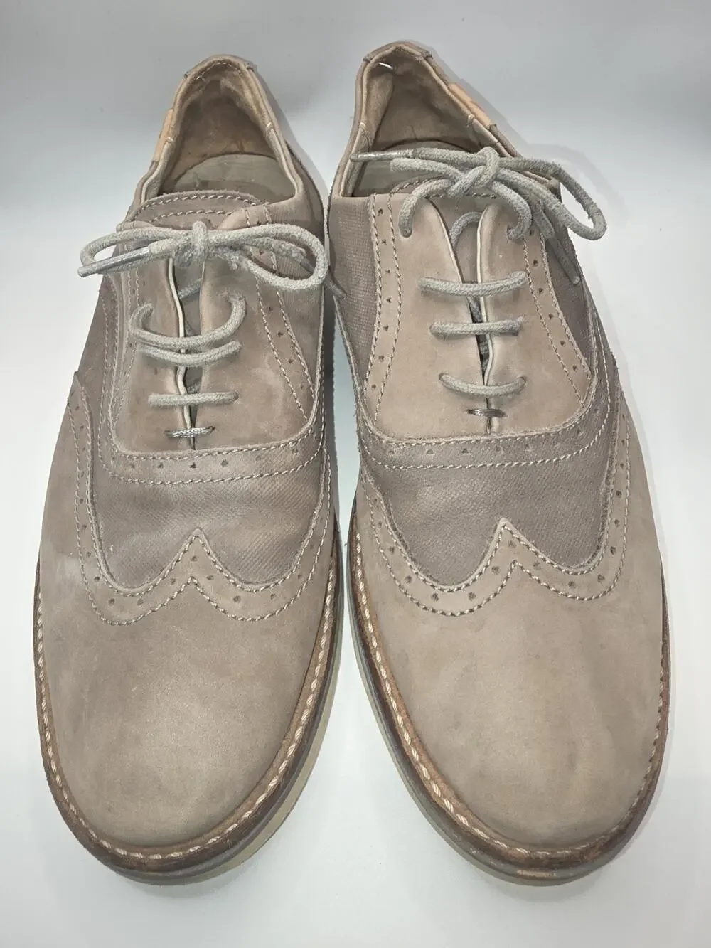 Lacoste Mens Size US 9 Suede Oxford Dress Shoes Beige Tan Wingtip Casual Lace Up